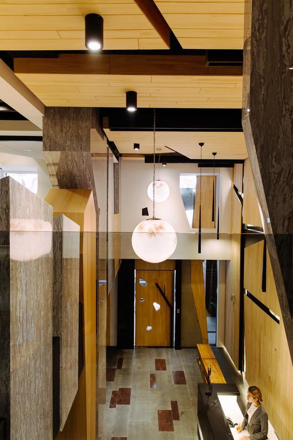Check Inn Taichung Zhongshan Экстерьер фото