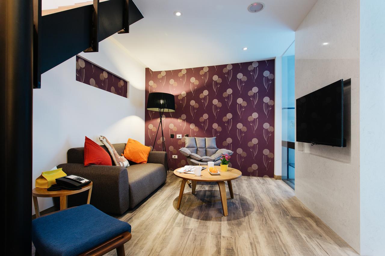 Check Inn Taichung Zhongshan Экстерьер фото