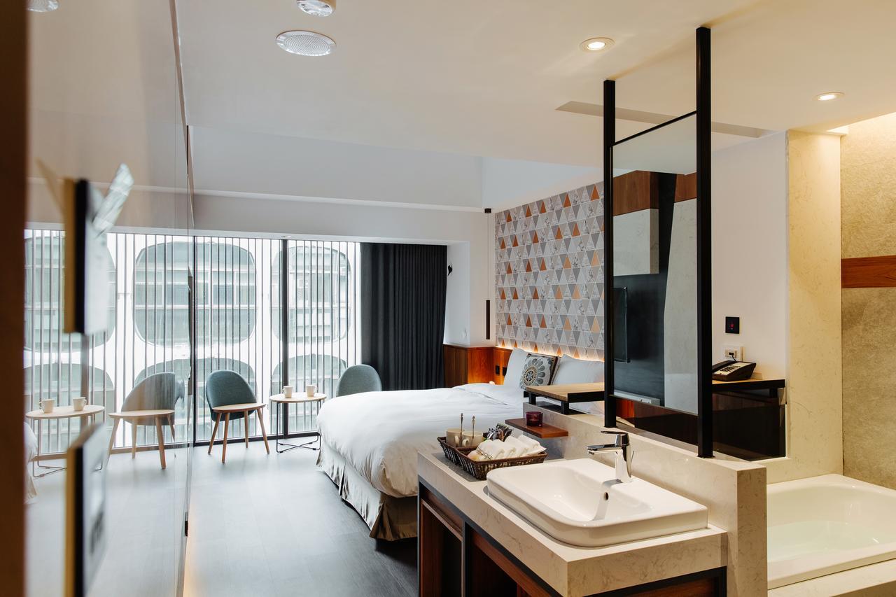 Check Inn Taichung Zhongshan Экстерьер фото
